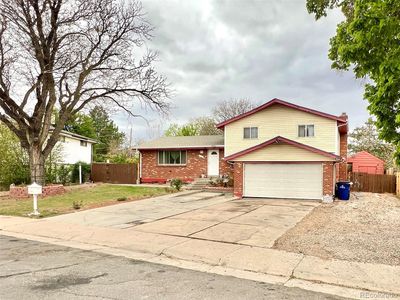 12882 E Center Avenue