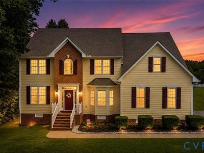 8216 Cookes Farm Ct