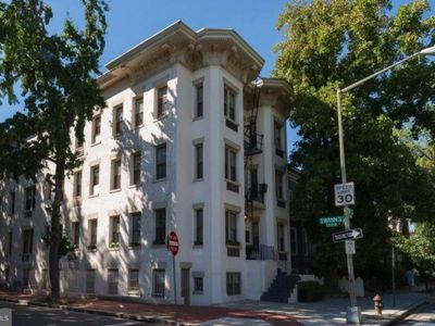1822 15th St NW APT 303