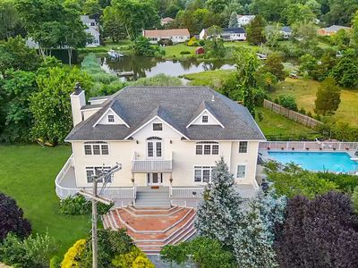 3485 Main Bayview Rd