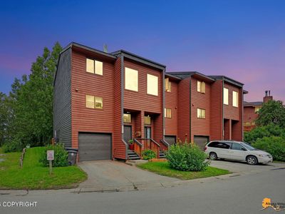 3635-3711 Carleton Ave