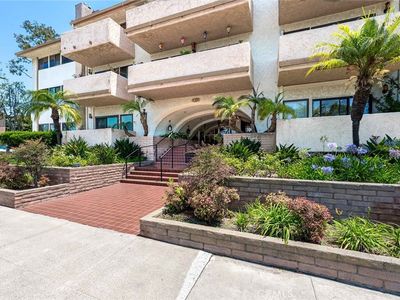 Property at 12300 Montecito Rd, Seal Beach, CA