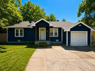 1128 SW 38th St