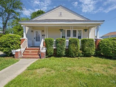 3332 Killian Ave