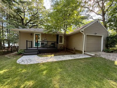 1880 Hemlock Crest Dr
