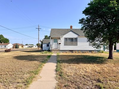 Property at 322 W 9th St, Goodland, KS