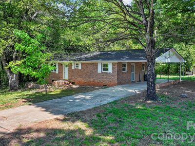 Property at 1962 Imperial St, Conover, NC