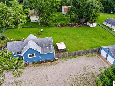 3103 W Chandler Rd