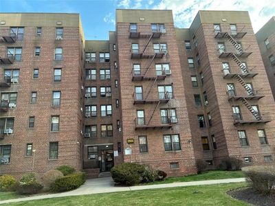 2555 Batchelder St APT 6B