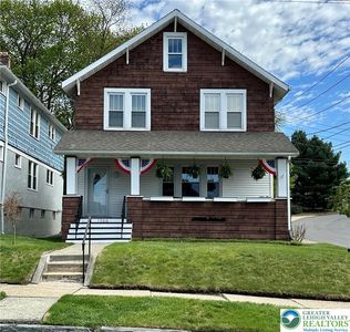 1500 N Webster Ave