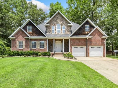 2711 Dry Branch Dr