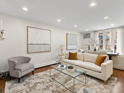 412 Washington St APT 1B