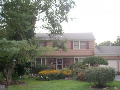 Property at 26 Twig Ln, Willingboro, NJ