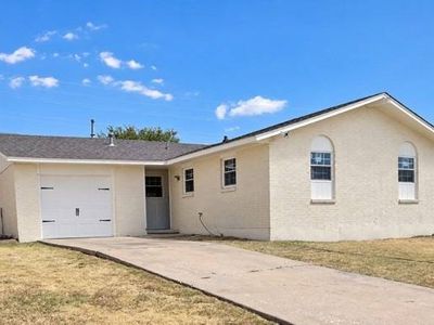 1711 NW 49th St