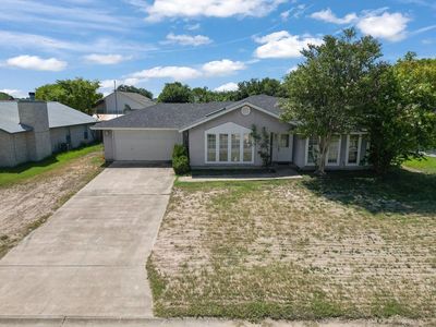 121 Alambre Dr