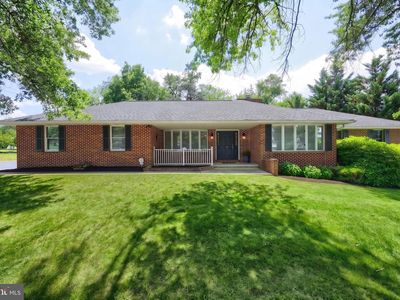 910 Shenandoah Ln