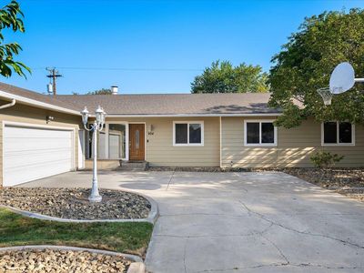 904 W 25th Ave