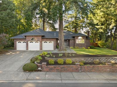 18078 Crest Ct