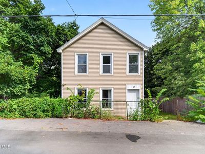 17 Glen Avenue