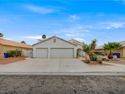 809 Upland Blvd
