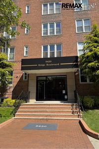 9430 Ridge Blvd APT 1H