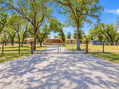 213 Oak View Dr