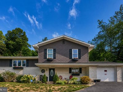 792 Fairmont Ave