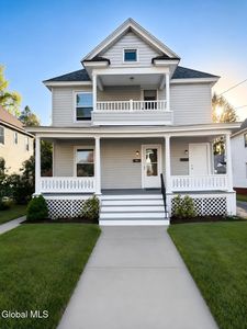 133 Kingsboro Avenue