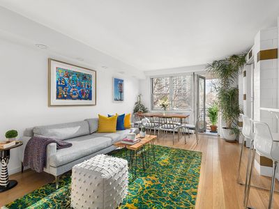 303 W 66th St APT 4HE