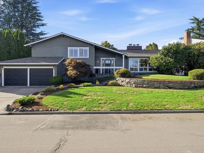4595 NW Malhuer Ave
