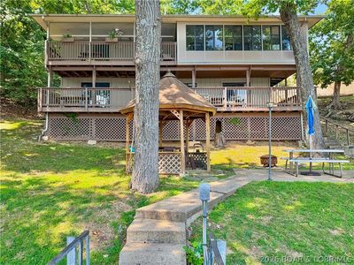 2084 Spring Cove Rd