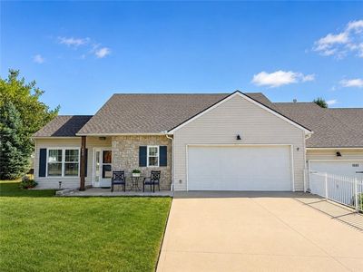 1890 Fall Creek Dr