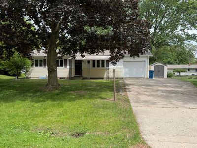 250 Lois Dr