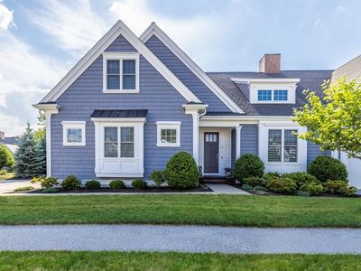 11 Tolland Way #11