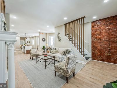 1220 S 52nd St