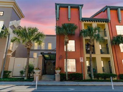2411 W Horatio St Unit 538