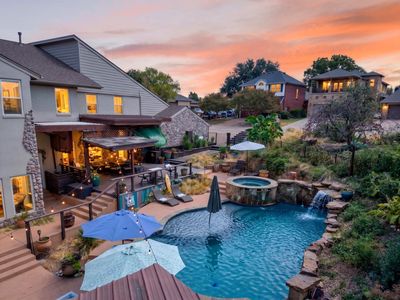 502 Columbia Dr