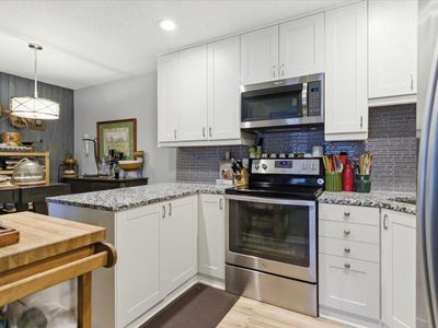 5440 Three Points Blvd APT 523