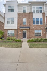2939 Showplace Dr