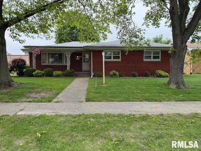 2301 Arrowhead Dr