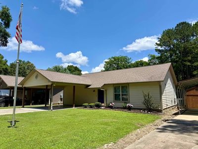 150 Shore Acres Dr