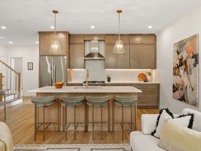 27 Shepard St Unit 6