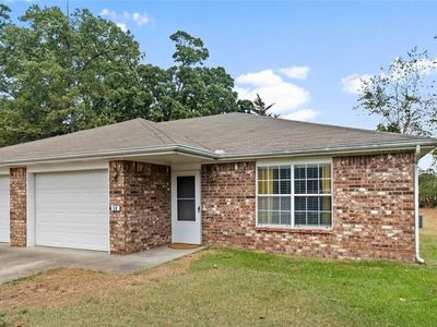 Property at 5A & 5B Jonquilla Way, Bentonville, AR