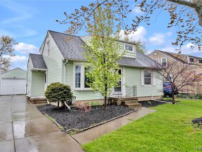 334 Wrexham Ct N
