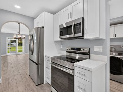 203 Grove Isle Cir #203