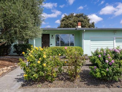 652 Corlano Avenue