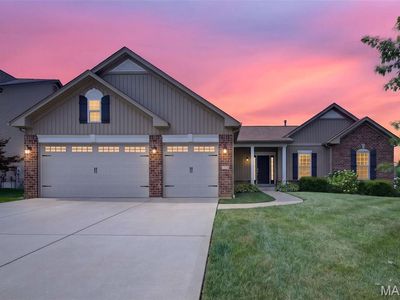 1125 Duxbury Ln