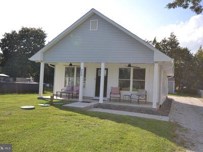 239 Broad St