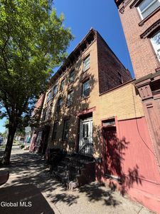 179 4th Street
