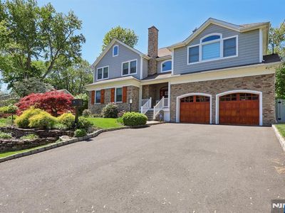 72 4th St